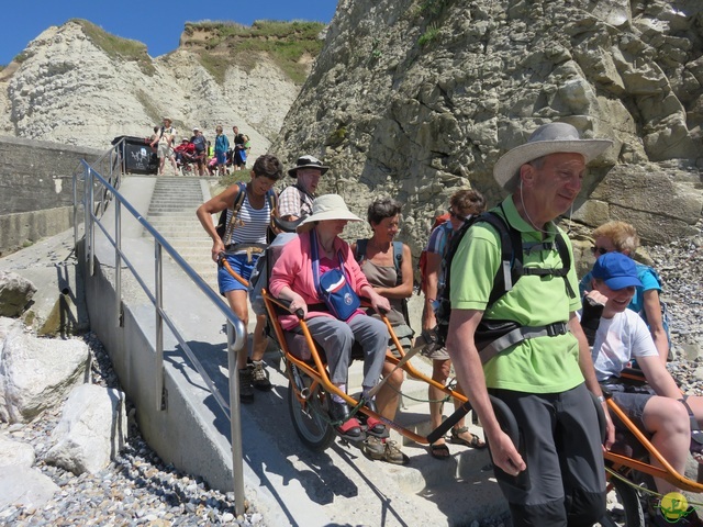 Randonnée joëlettes à Escalles