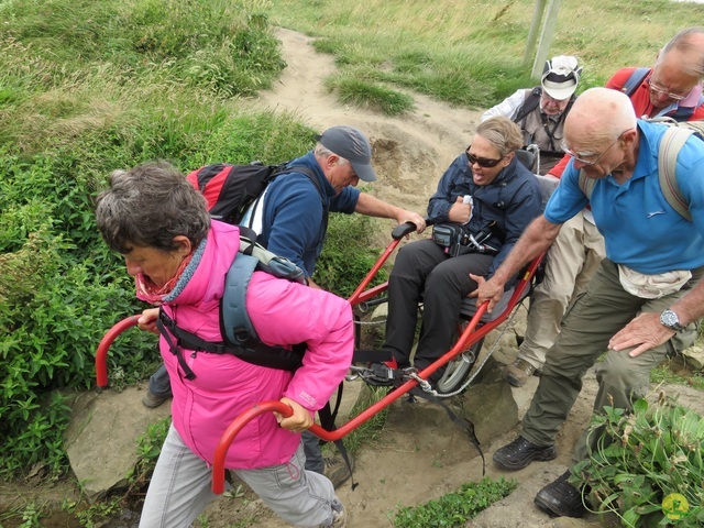 Randonnée joëlettes à Escalles