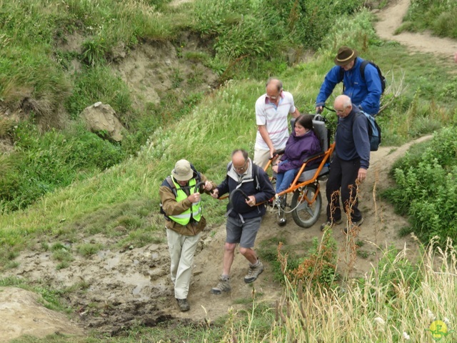 Randonnée joëlettes à Escalles