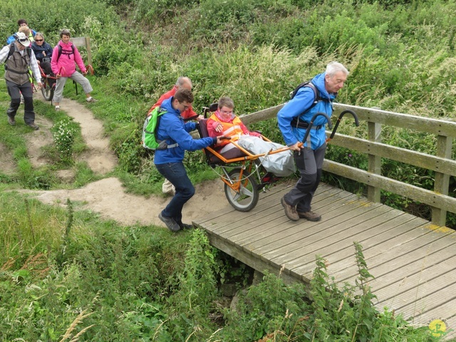 Randonnée joëlettes à Escalles