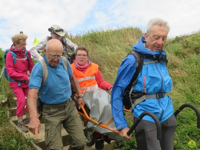 Randonnée joëlettes à Escalles