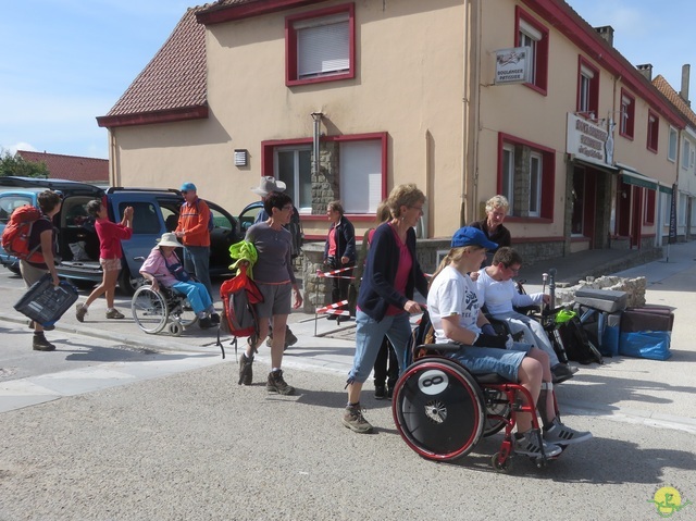 Randonnée joëlettes à Escalles