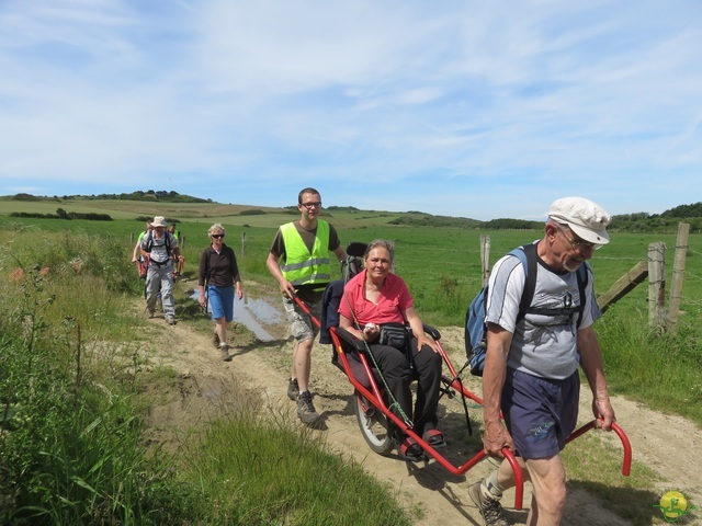 Randonnée joëlettes à Escalles