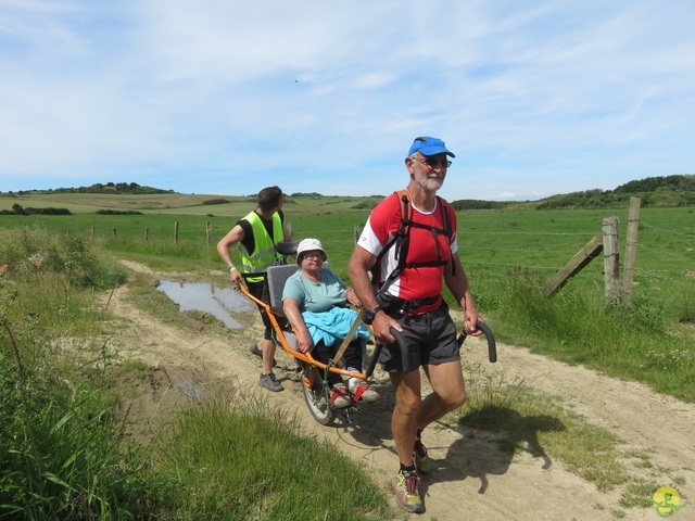 Randonnée joëlettes à Escalles