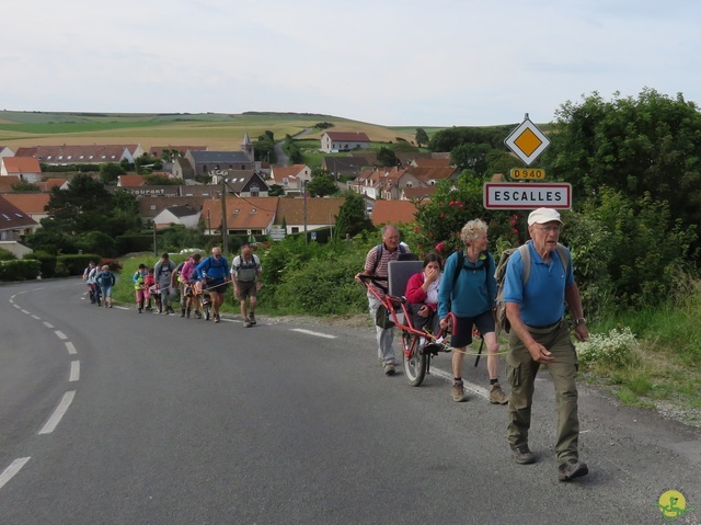 Randonnée joëlettes à Escalles