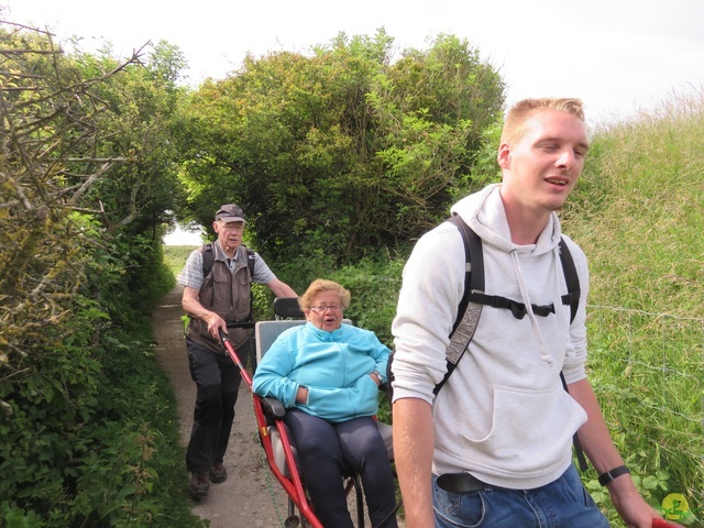 Randonnée joëlettes à Escalles