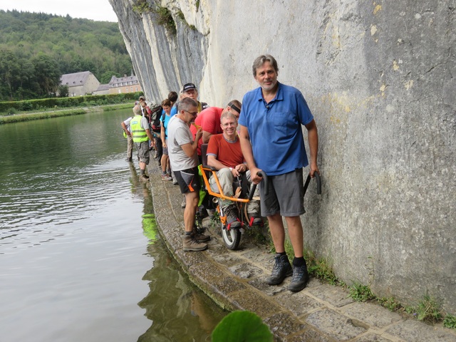 Randonnée joëlettes à Anseremme