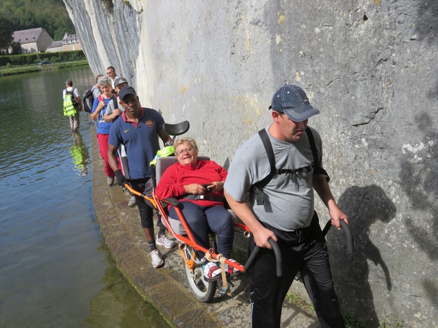 Randonnée joëlettes à Anseremme