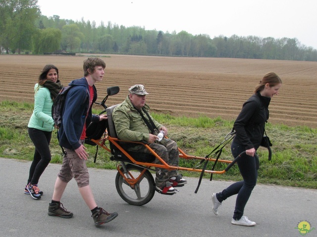 Randonnée joëlettes à Oleye