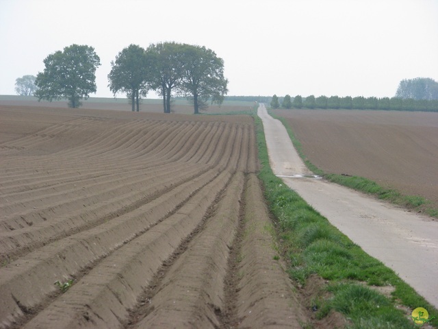 Randonnée joëlettes à Oleye