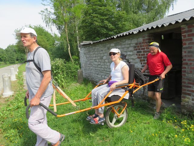 Randonnée joëlettes à Feluy