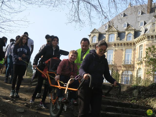 Randonnée joëlettes à Namur