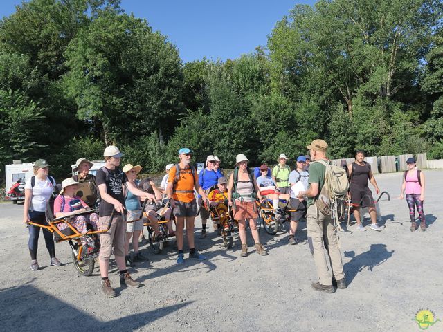 Randonnée joëlettes à Laguiole