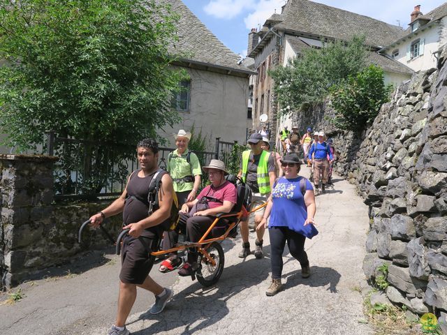 Randonnée joëlettes à Laguiole