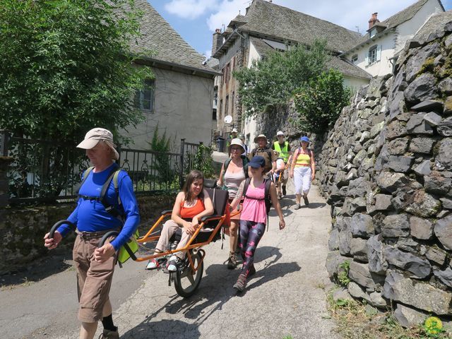 Randonnée joëlettes à Laguiole