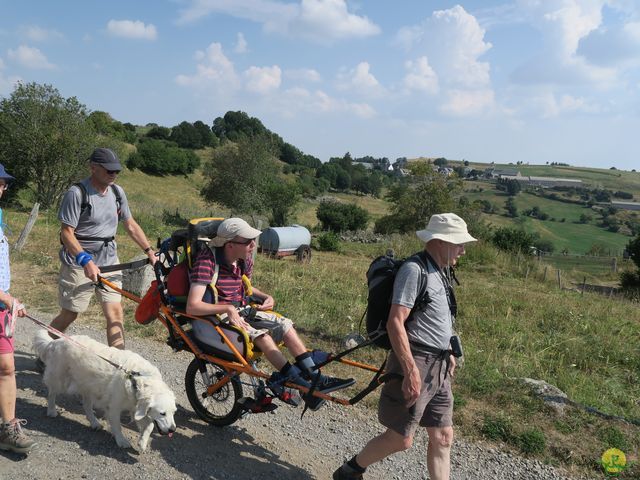 Randonnée joëlettes à Laguiole