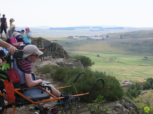 Randonnée joëlettes à Laguiole