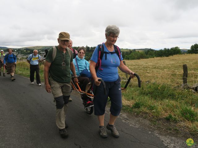 Randonnée joëlettes à Laguiole