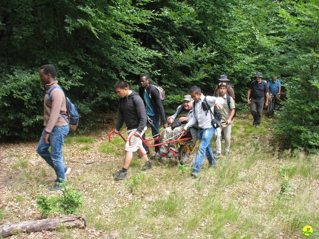 Randonnée joëlettes à Habay-la-Neuve