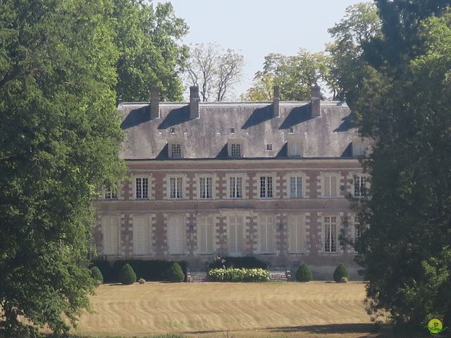 Randonnée joëlettes à Nouan-le-Fuzelier