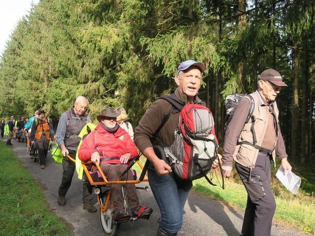 Randonnée joëlettes à Ternell