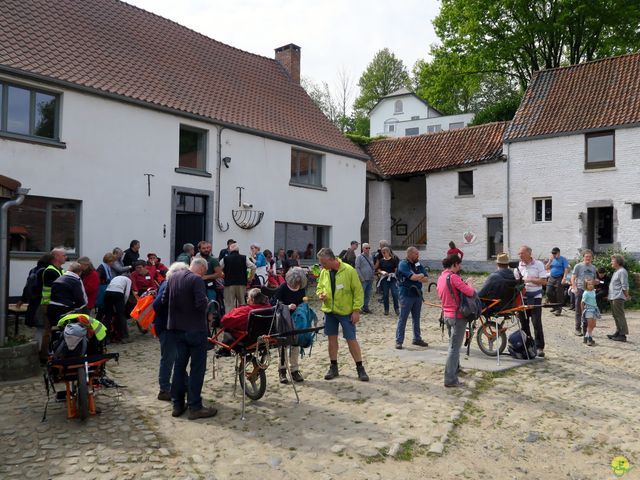 Randonnée joëlettes à Bousval