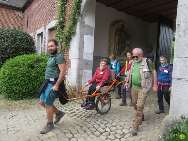 Randonnée joëlettes à Bousval