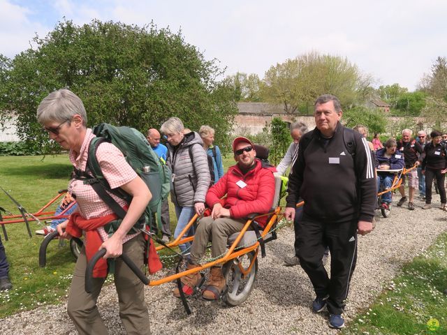 Randonnée joëlettes à Bousval