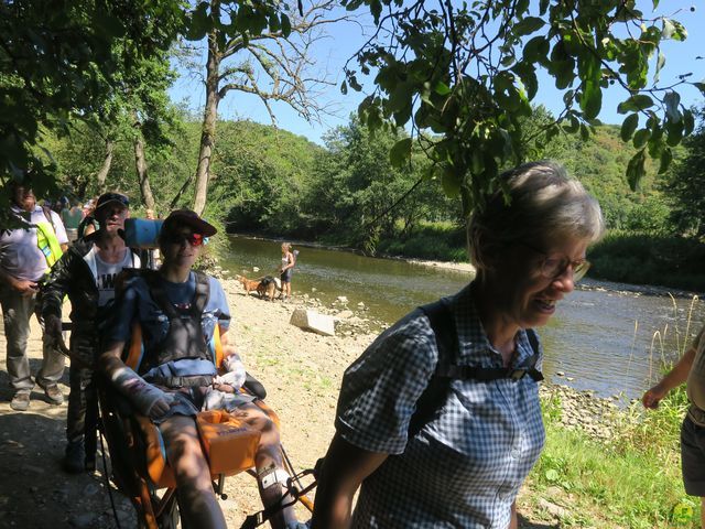 Randonnée joëlettes à Vieuxville