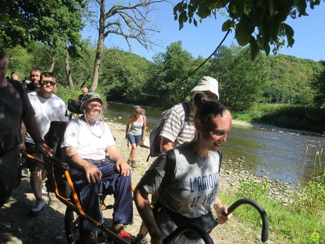 Randonnée joëlettes à Vieuxville