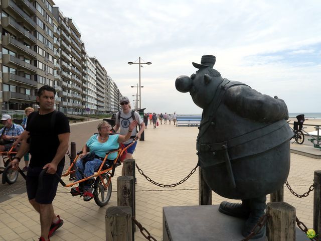 Randonnée joëlettes à Westende