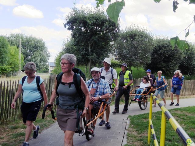 Randonnée joëlettes à Leffinge