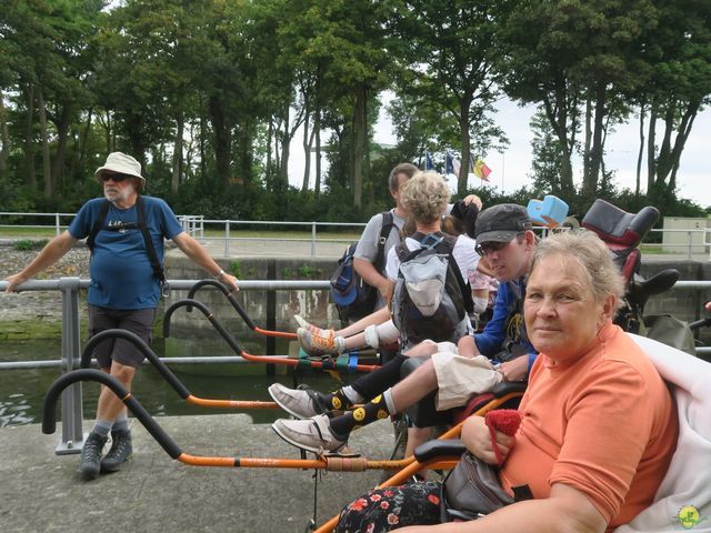 Randonnée joëlettes à Nieuport