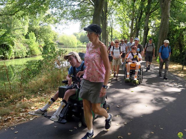 Randonnée joëlettes à Ypres