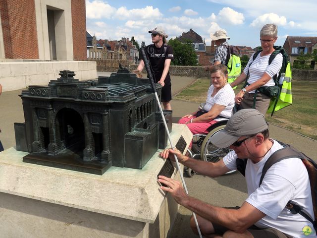 Randonnée joëlettes à Ypres