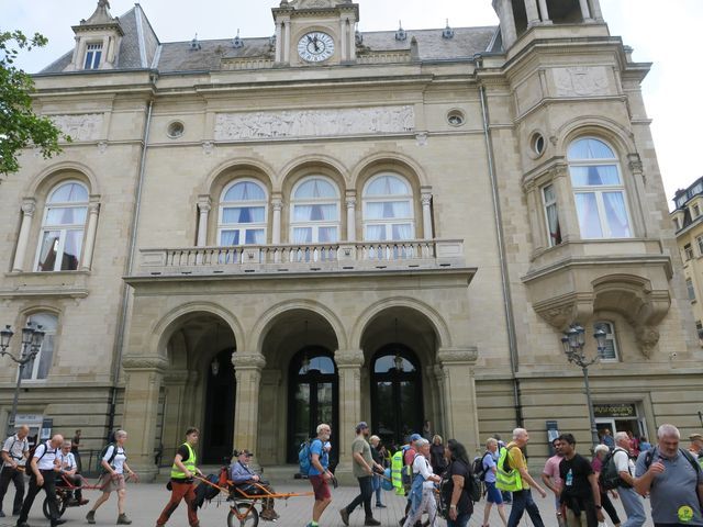 Randonnée joëlettes à Luxembourg