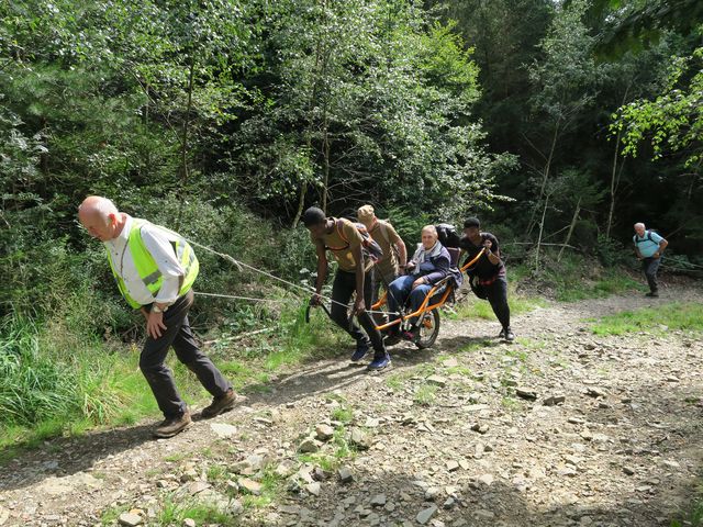 Randonnée joëlettes à Ternell