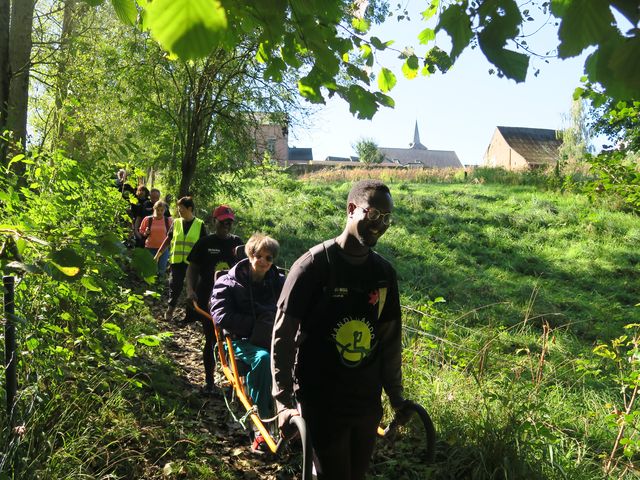 Randonnée joëlettes à Fayt-le-Franc