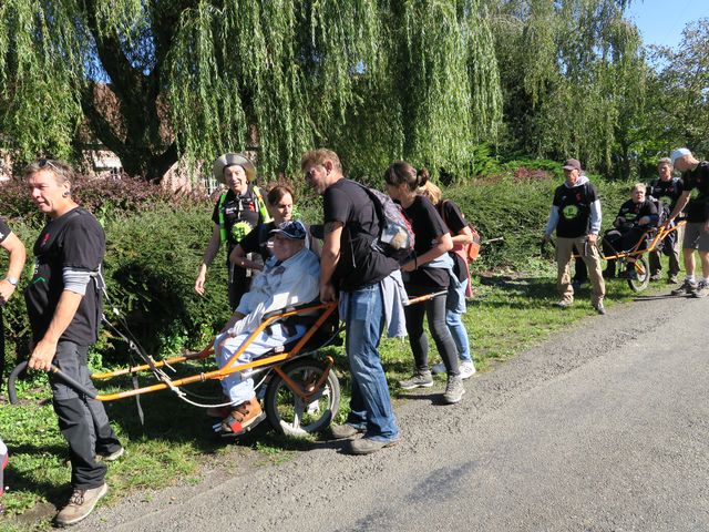 Randonnée joëlettes à Fayt-le-Franc