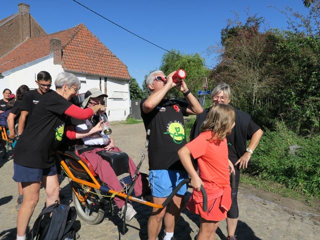 Randonnée joëlettes à Fayt-le-Franc