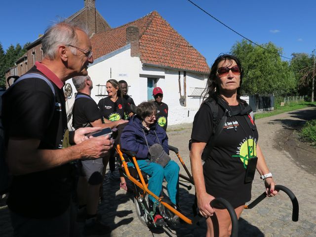 Randonnée joëlettes à Fayt-le-Franc