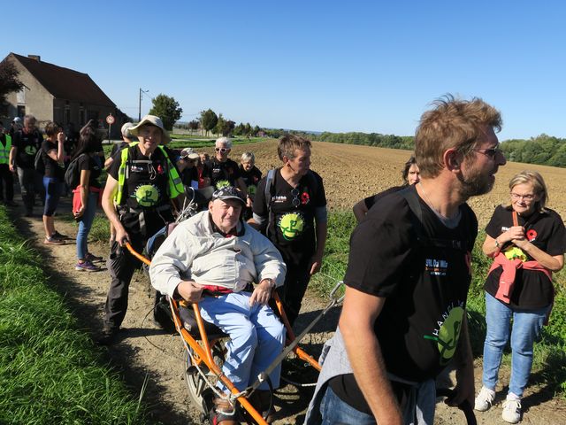 Randonnée joëlettes à Fayt-le-Franc