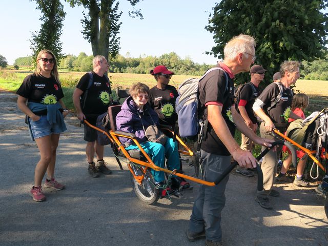 Randonnée joëlettes à Fayt-le-Franc