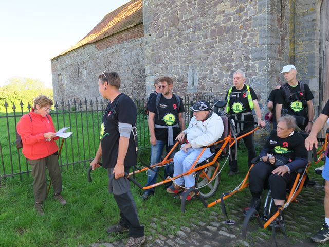 Randonnée joëlettes à Fayt-le-Franc