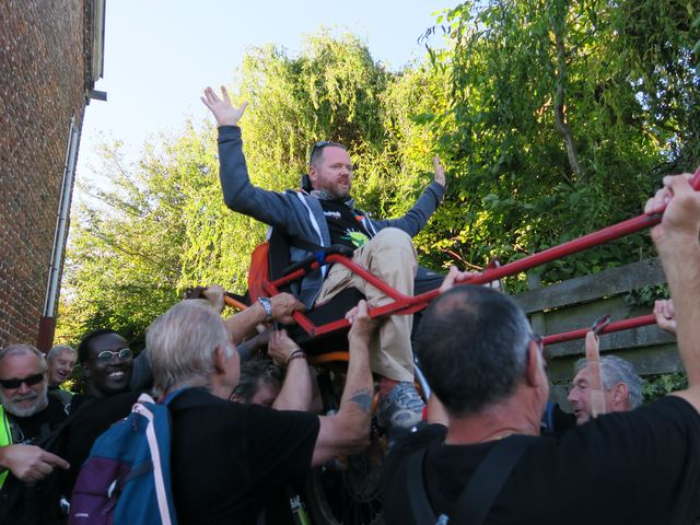 Randonnée joëlettes à Fayt-le-Franc