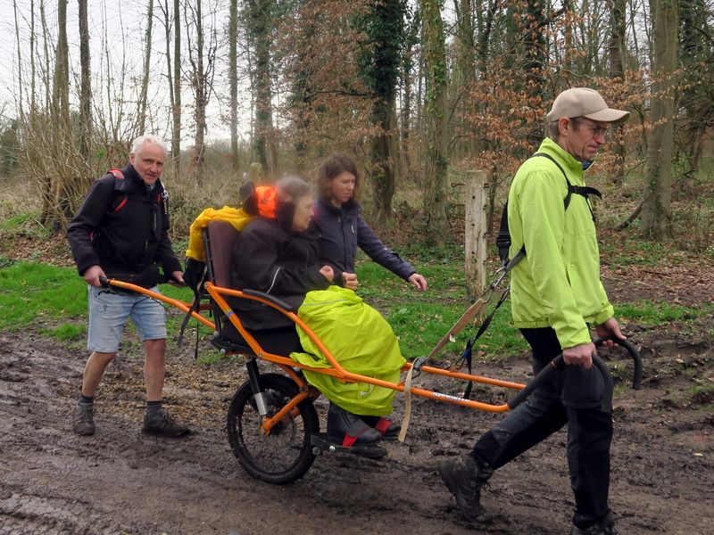 Randonnée joëlettes à Havré