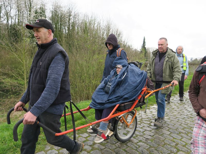 Randonnée joëlettes à Feluy