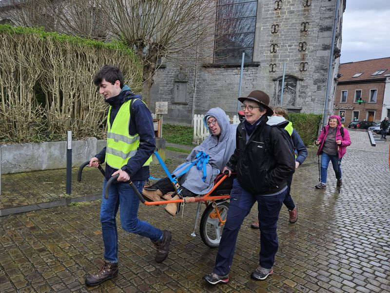 Randonnée joëlettes à Feluy